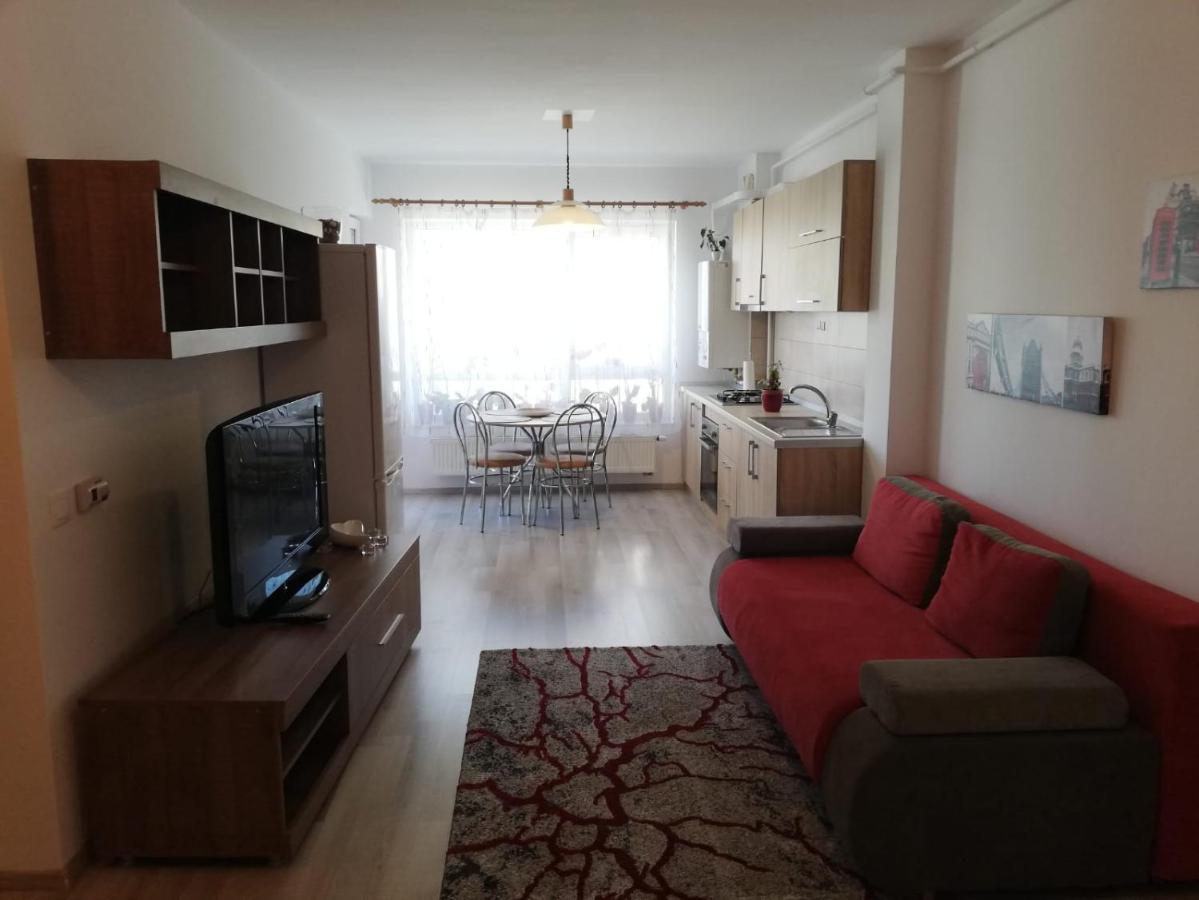 Avantgarden3 Брашов Екстер'єр фото