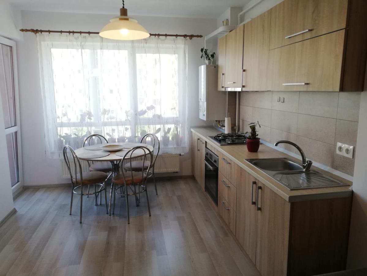 Avantgarden3 Брашов Екстер'єр фото
